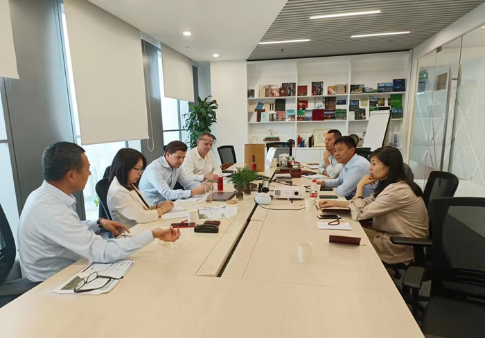 輕工供銷公司與國際紙漿供應商持續深化合作、拓展合作領域