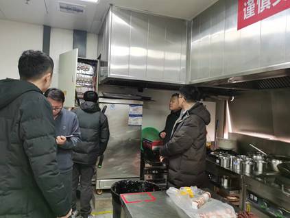 輕工供銷公司召開安全生產(chǎn)工作專題會議并開展安全大檢查行動(dòng)